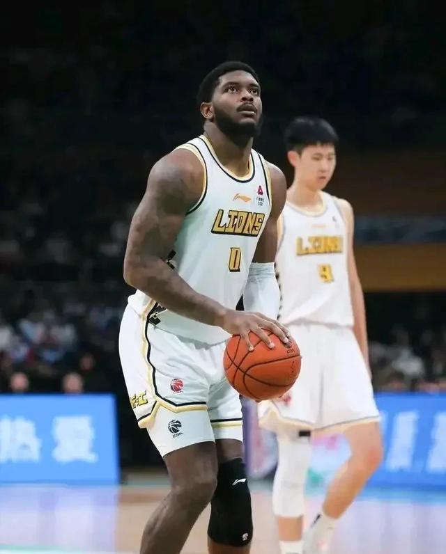 篮球职业联赛中球员伤愈复出