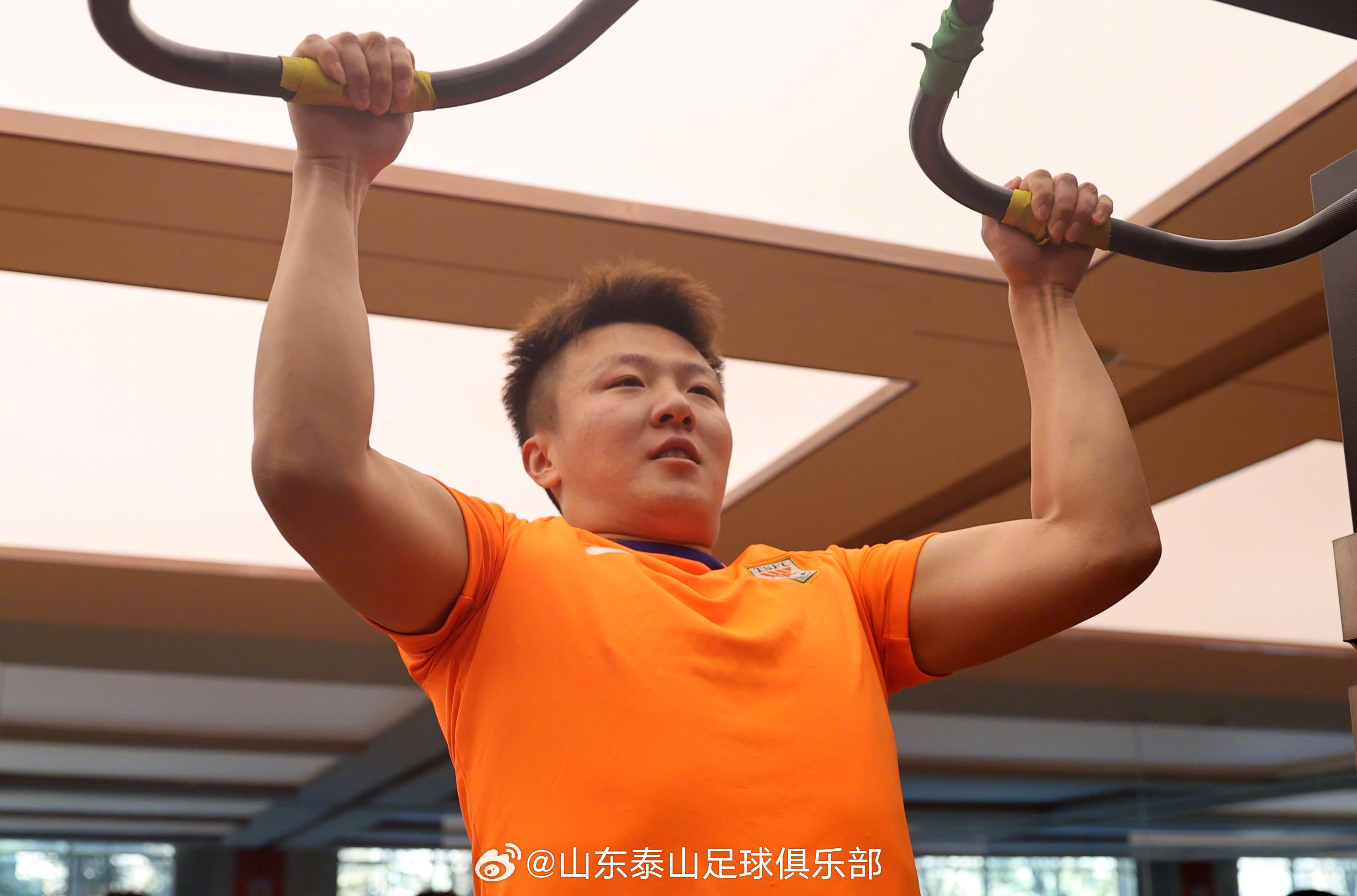 关于山东球队新赛季开门红，势如破竹的信息